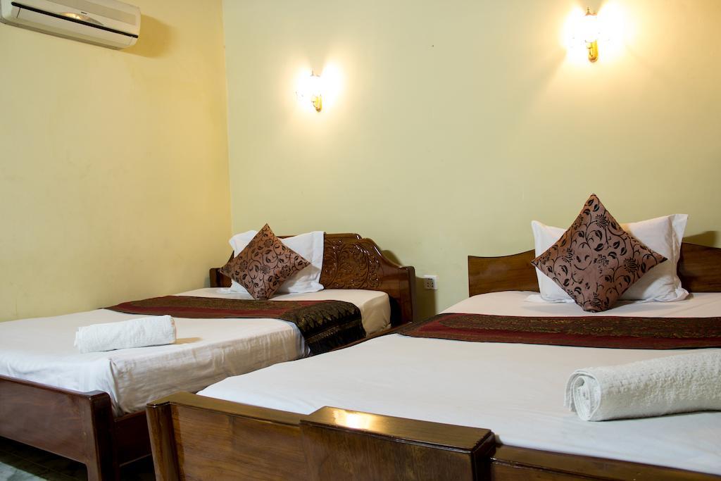 Royal Guest House Phnom-Penh Buitenkant foto
