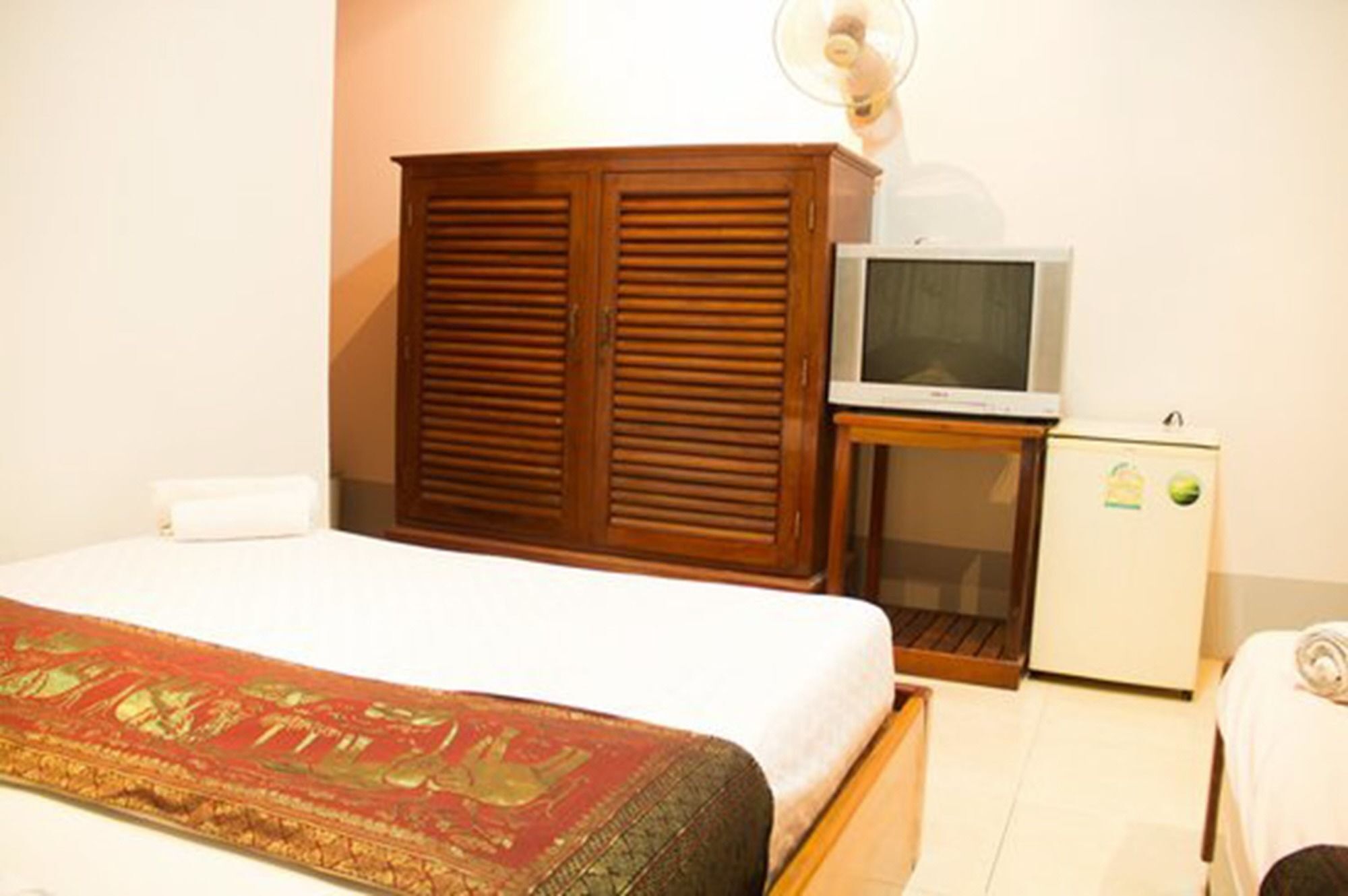 Royal Guest House Phnom-Penh Buitenkant foto